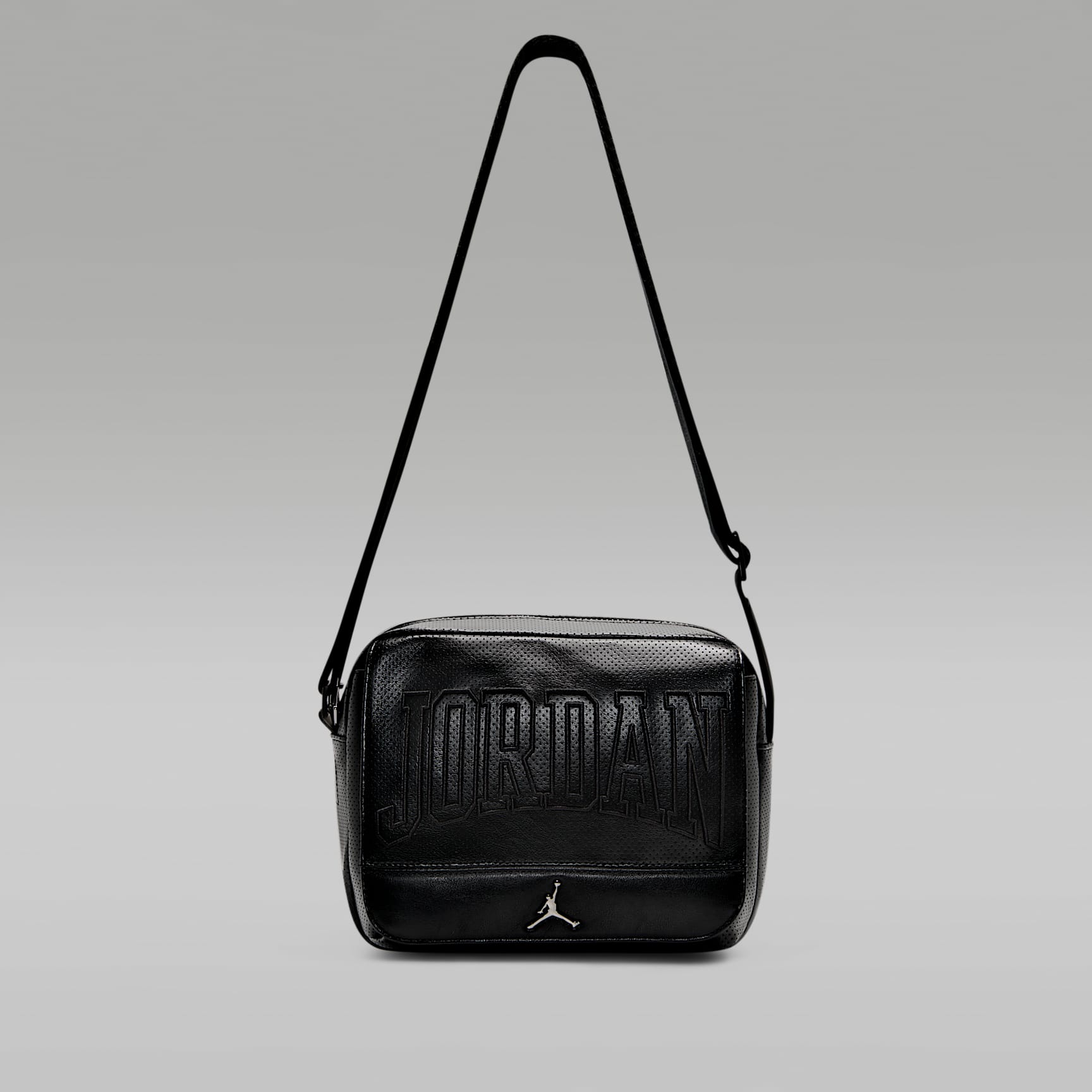 Jordan Perforated Messenger Bag (3.6L). Nike LU